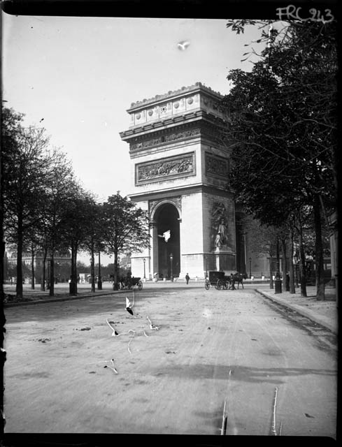 Parigi - Arc de Triomphe (negativo) di Rossi, Giovanni Battista (XX)