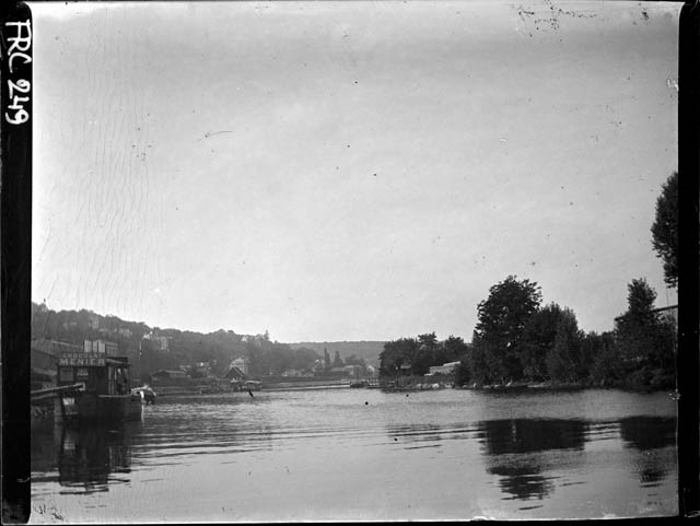 Suresnes - veduta (negativo) di Rossi, Giovanni Battista (XX)