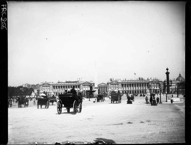 Parigi - place de la Concorde (negativo) di Rossi, Giovanni Battista (XX)