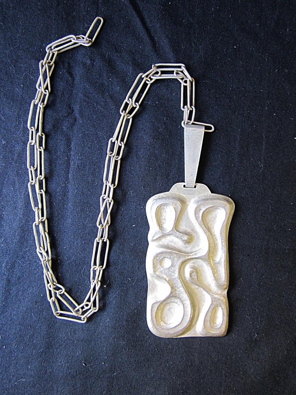 pendente - ambito fiorentino (terzo quarto sec. XX)