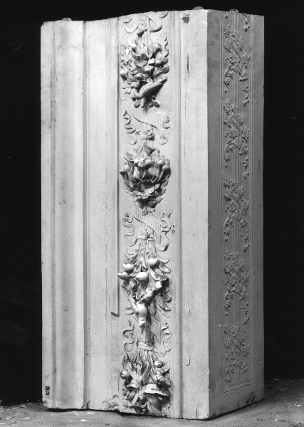 motivi decorativi con frutta fiori, uccelli (calco) di Lelli Oronzio (bottega) (ultimo quarto sec. XIX)