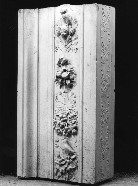 motivi decorativi con fiori, frutta, uccelli (calco) di Lelli Oronzio (bottega) (ultimo quarto sec. XIX)