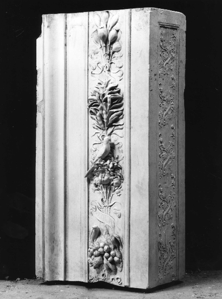 motivi decorativi con fiori, frutta, uccelli (calco) di Lelli Oronzio (bottega) (ultimo quarto sec. XIX)