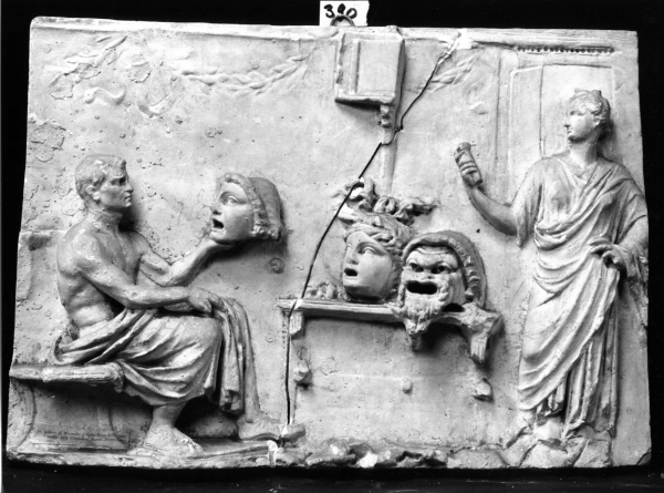 Menandro e maschere (calco) di Lelli Oronzio (bottega) (ultimo quarto sec. XIX)