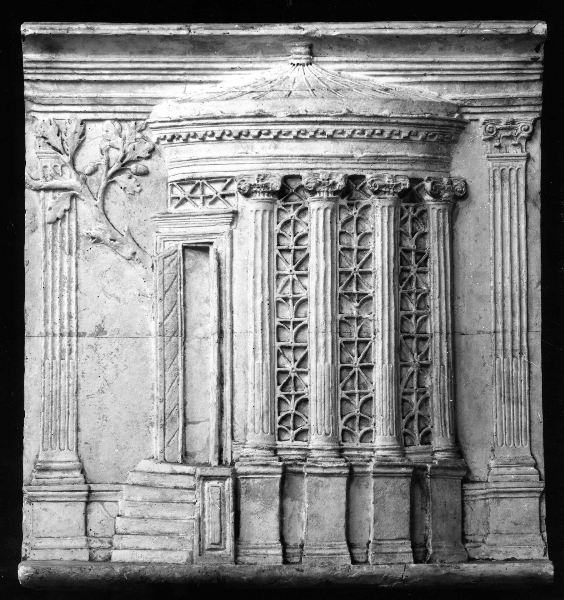 tempio di Vesta (calco) di Lelli Oronzio (bottega) (ultimo quarto sec. XIX)