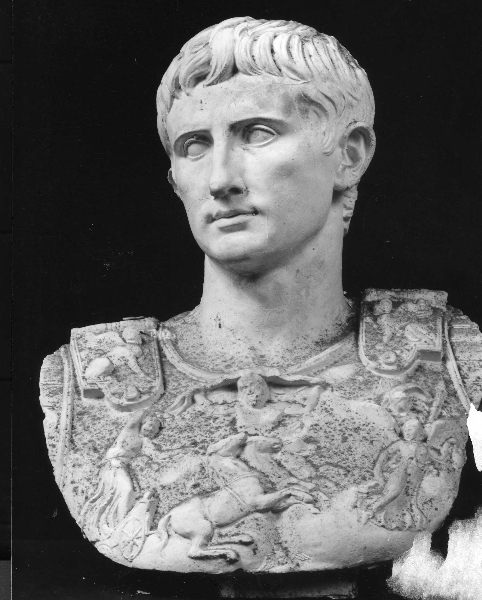 busto di Augusto (calco) di Lelli Oronzio (bottega) (ultimo quarto sec. XIX)