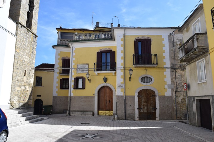 Palazzo Tommasi (palazzo, signorile) - Spinete (CB) 