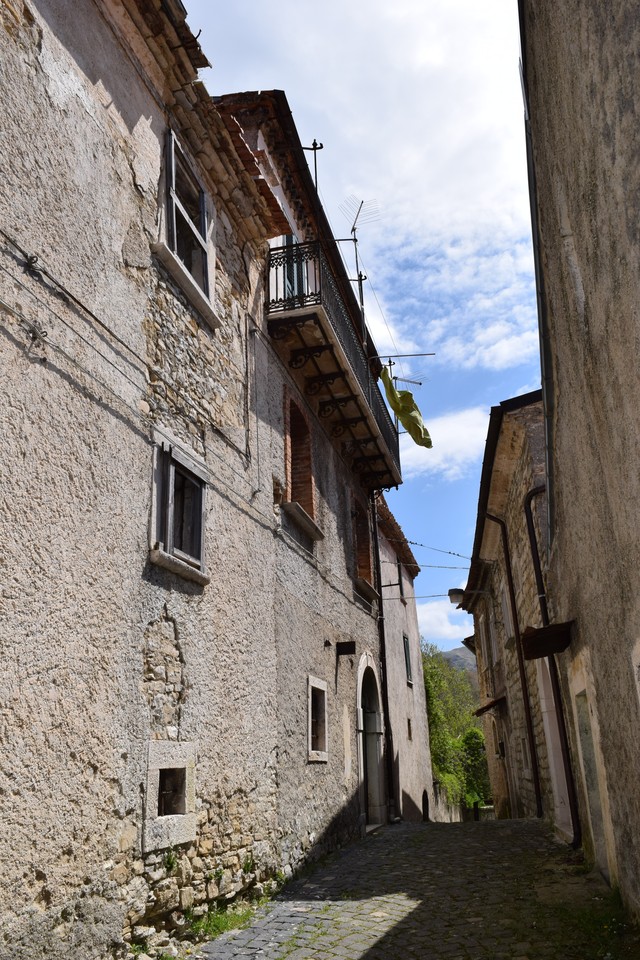 Casa Manna-Romano (casa, bifamiliare) - Castelpizzuto (IS) 