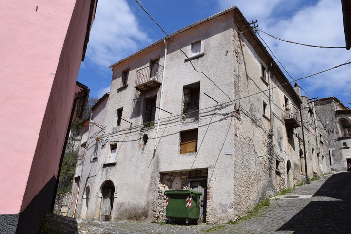 Casa Donia-Macerola (casa, bifamiliare) - Castelpizzuto (IS) 