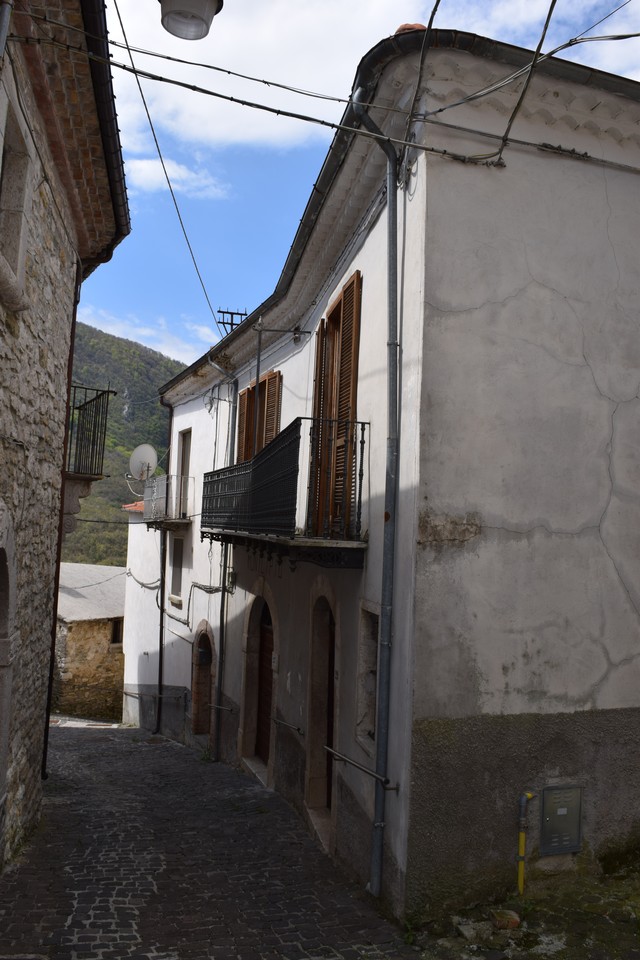 Ex-Municipio di Castelpizzuto (palazzo, borghese, plurifamiliare) - Castelpizzuto (IS) 