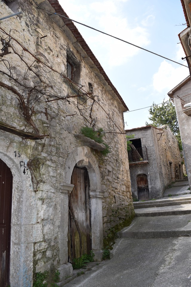 Casa Di Pasquale (casa, a schiera) - Longano (IS) 