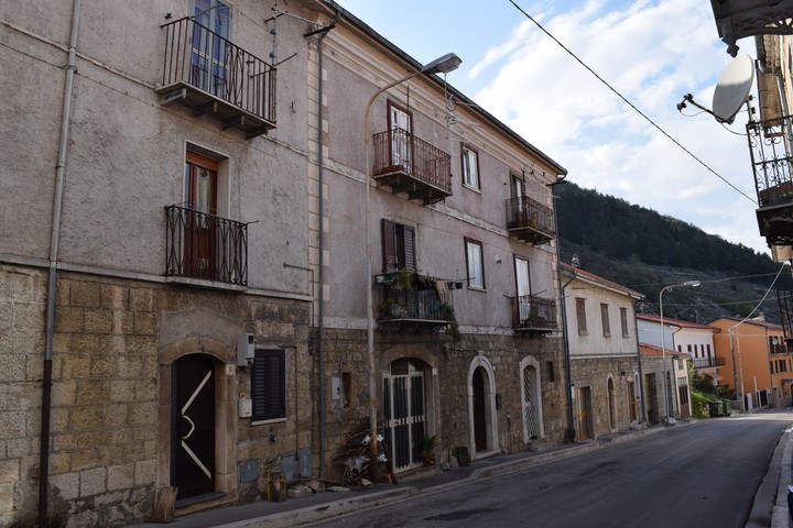 Casa Veneziale (casa, a schiera, bifamiliare) - Longano (IS) 