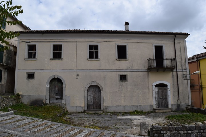 Palazzo Tambone (palazzo, monofamiliare) - Cantalupo nel Sannio (IS) 