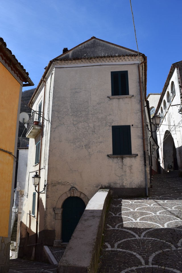 Palazzo Berlingieri-D'Andrea (palazzo, monofamiliare) - Roccamandolfi (IS) 