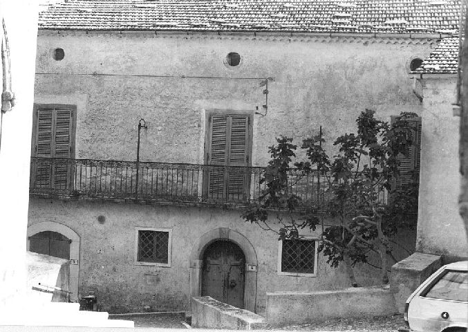 Palazzo D'Uva-Notte (palazzo, nobiliare) - Castelpetroso (IS) 