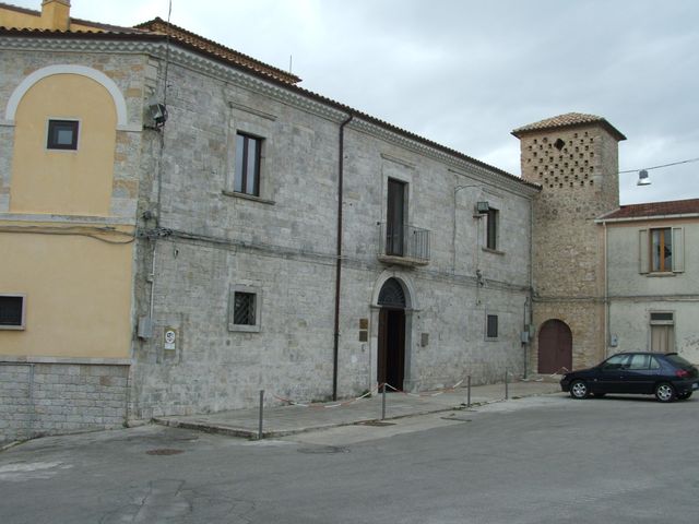 Palazzo Miozzi-Sacco (palazzo, gentilizio) - Bonefro (CB) 