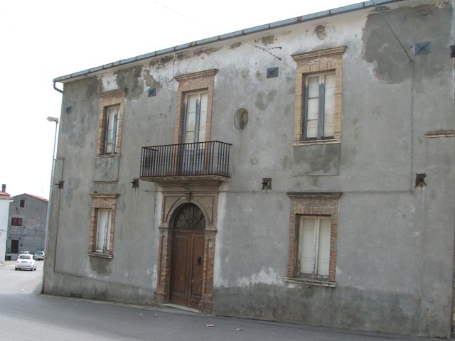 Palazzo Gallina (palazzo, monofamiliare) - Montecilfone (CB) 