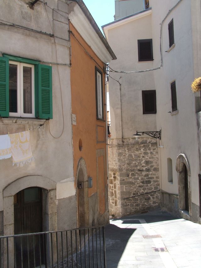 palazzo, plurifamiliare - Miranda (IS) 