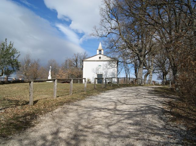 Chiesa Di San Nicola (cappella, rurale) - Colle d'Anchise (CB) 