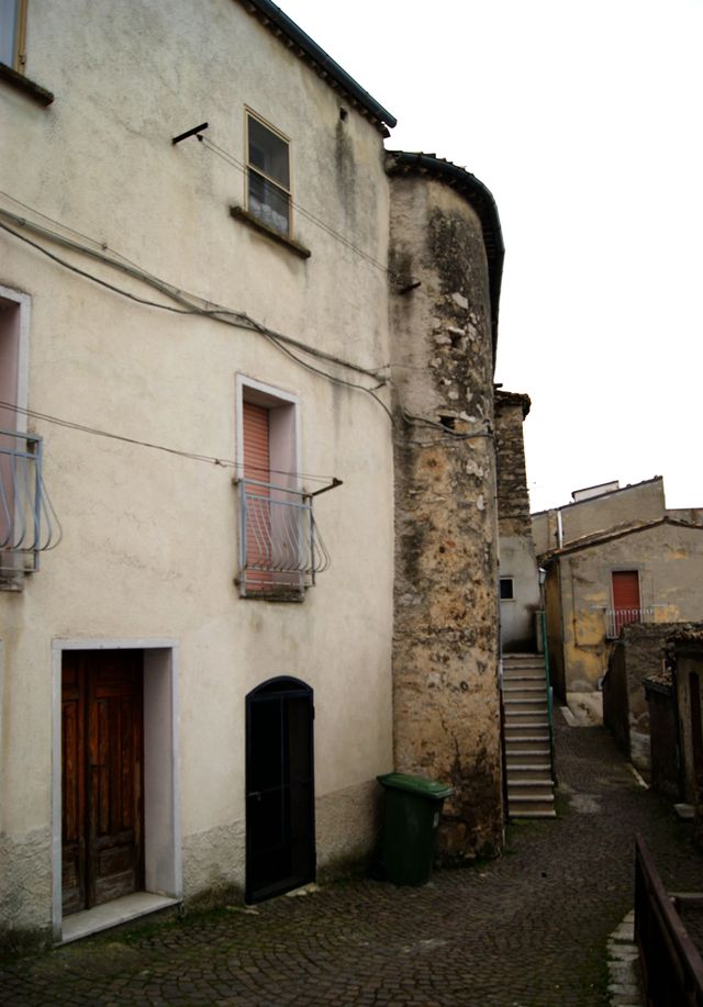 casa, plurifamiliare, e torre - Gambatesa (CB) 