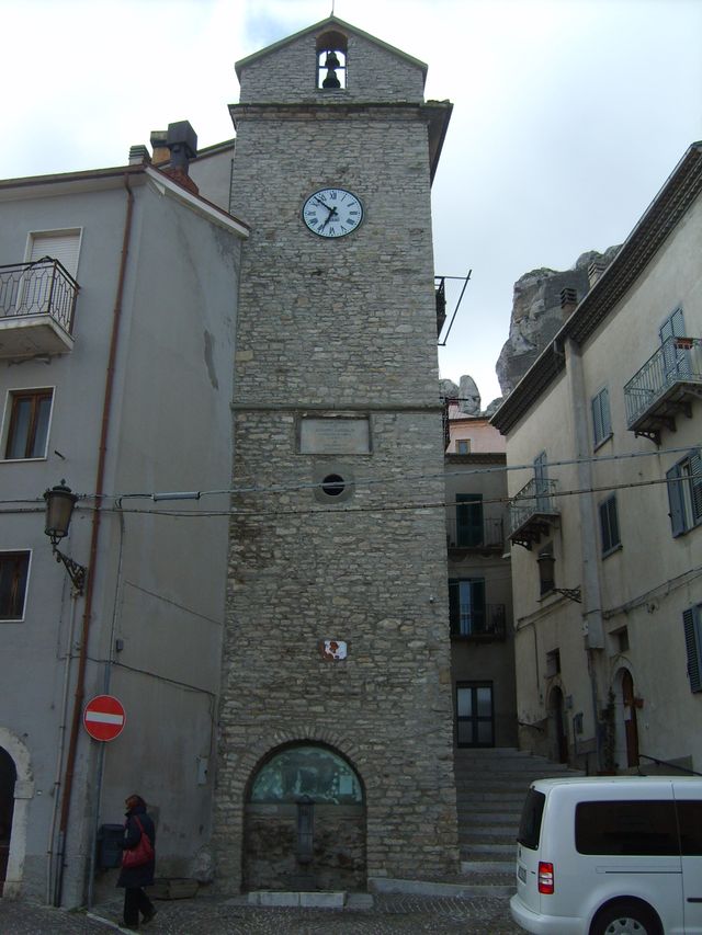 Torre dell'orologio (torre, pubblica) - Pietrabbondante (IS) 