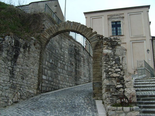 Porta Medioevale (porta, urbica) - Pescopennataro (IS) 