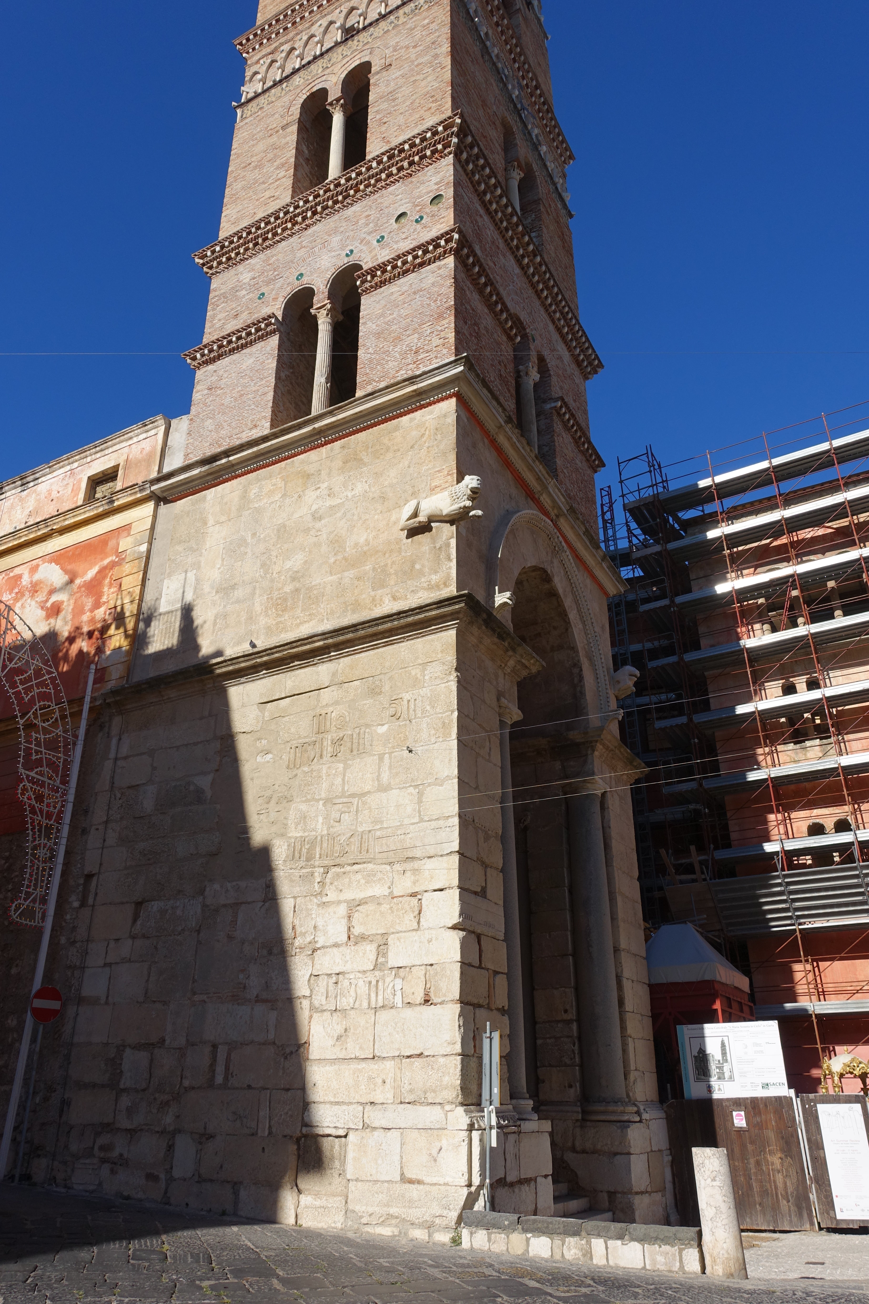 della Cattedrale Maria Santissima Assunta in Cielo già Santa Maria del Parco a Gaeta (campanile, di tipo romanico) - Gaeta (LT) 