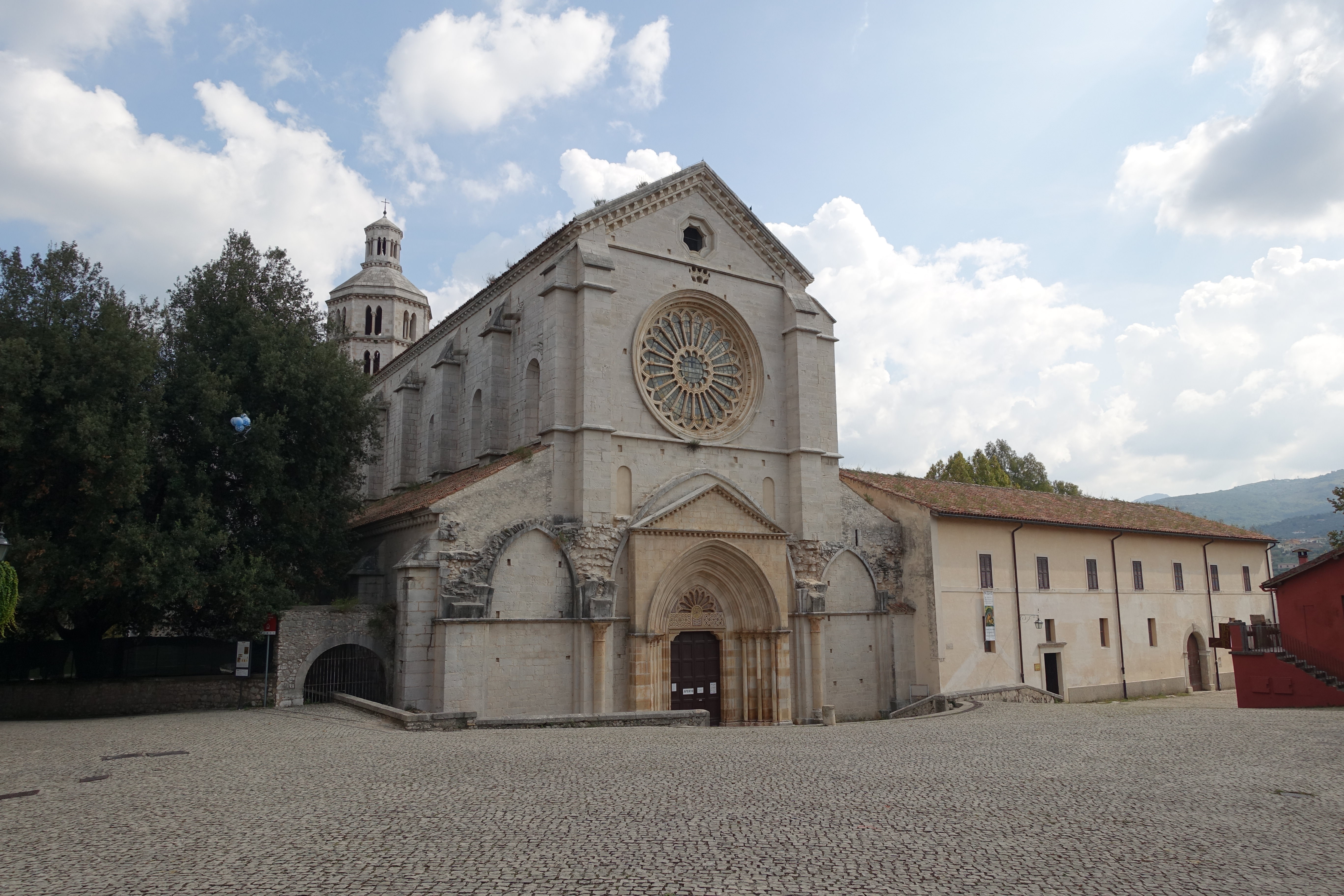 di Fossanova (complesso abbaziale cistercense) - Priverno (LT) 