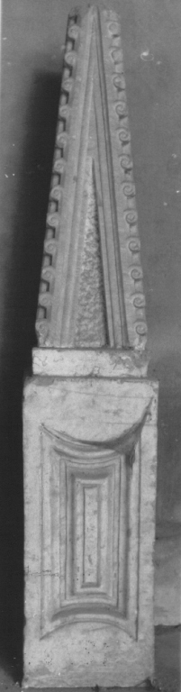 pilastrino - ambito romano (fine sec. XIII)