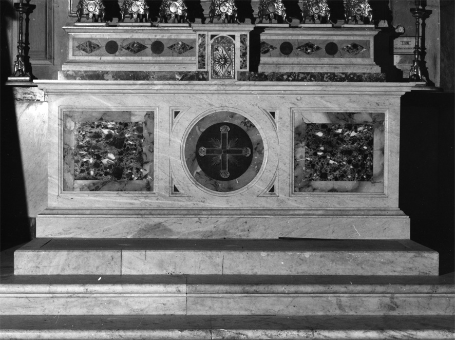 mensa d'altare - ambito viterbese (seconda metà sec. XIX)