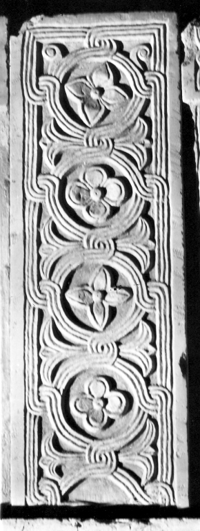 decorazione plastica, frammento - ambito laziale (metà sec. IX)