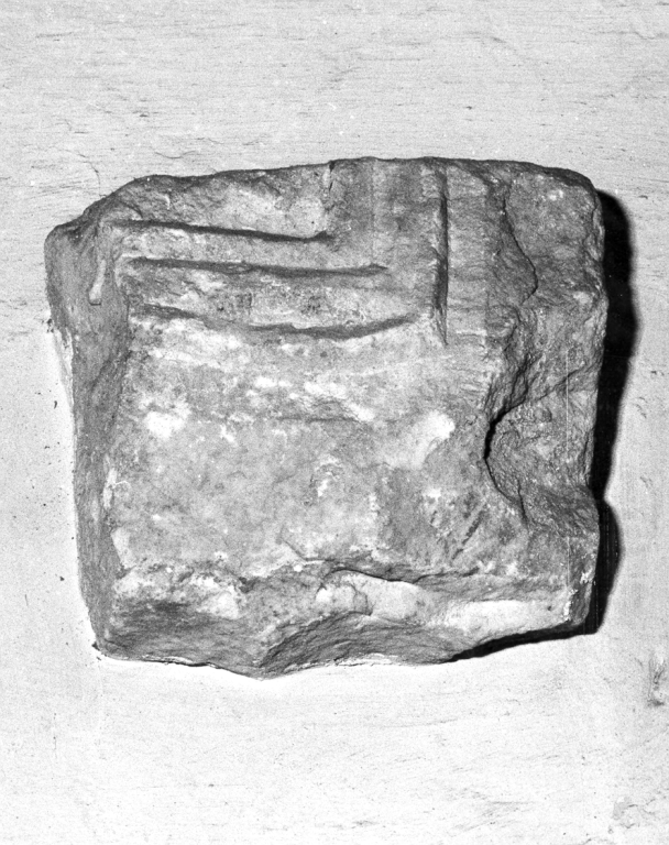 pluteo, frammento - ambito laziale (sec. IX)