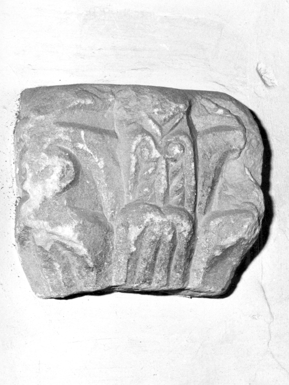 capitello - ambito laziale (sec. IX)