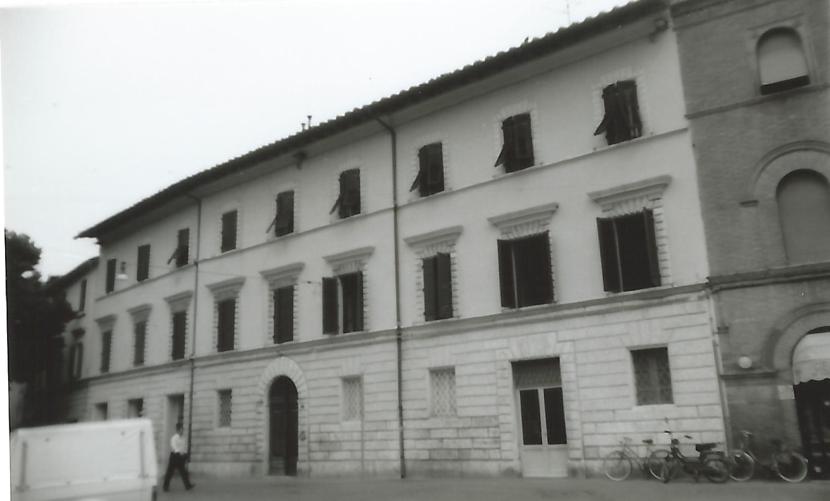 Palazzo ottocentesco in via Garibaldi (palazzo, signorile) - Grosseto (GR)  (XIX, seconda metà)