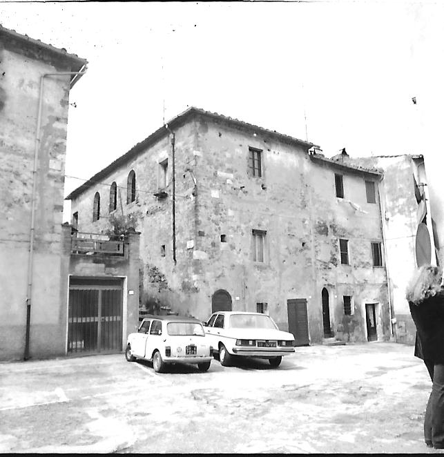 Palazzo con loggia (palazzo) - Grosseto (GR)  (XIII, inizio)