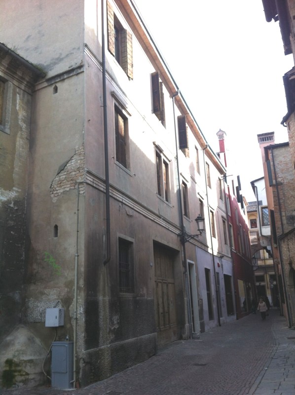 unità immobiliari parzialmente ricadenti in Palazzo Vezzù (palazzo) - Padova (PD) 