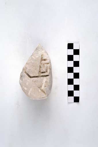 STELE/frammento - produzione daunia (secc. VII/ VI a.C)