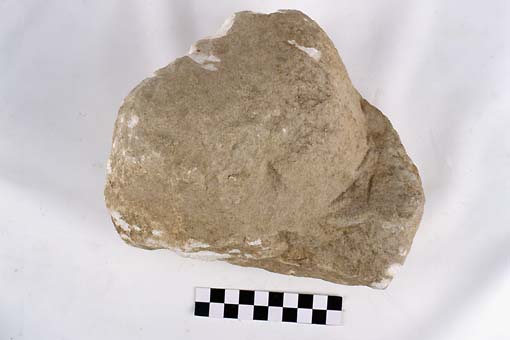 STELE/frammento - produzione daunia (sec. VII a.C)