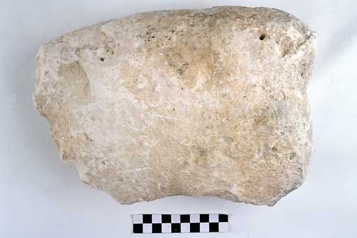 STELE/frammento - produzione daunia (secc. VII/ VI a.C)