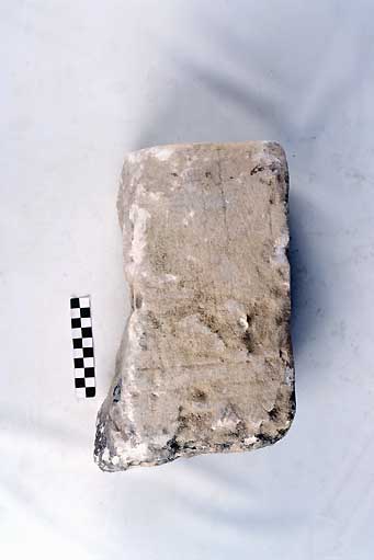 STELE/frammento - produzione daunia (secc. VII/ V a.C)