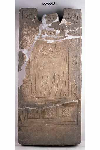 STELE, Nava, tipo IV - produzione daunia (secc. VI/ V a.C)