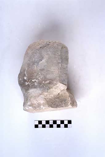 STELE/frammento - produzione daunia (sec. VII a.C)