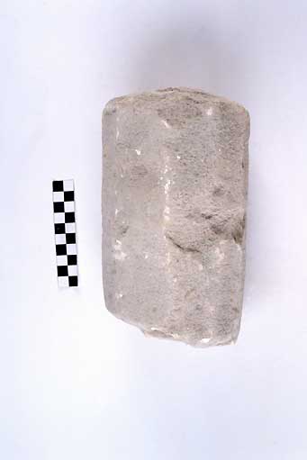 STELE/frammento - produzione daunia (secc. VII/ V a.C)