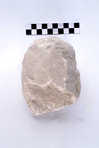 STELE/frammento - produzione daunia (secc. VII/ V a.C)