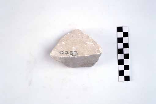 STELE/frammento - produzione daunia (secc. VII/ V a.C)