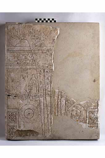 STELE/frammento, Nava, tipo III - produzione daunia (meta' sec. VI a.C)