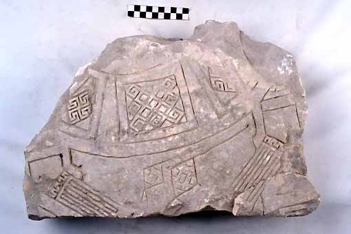 STELE/frammento, Nava, tipo IV - produzione daunia (secc. VII/ V a.C)