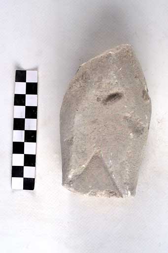 TESTA DI STELE, Nava, teste aniconiche, tipo I - produzione daunia (secc. VII/ V a.C)