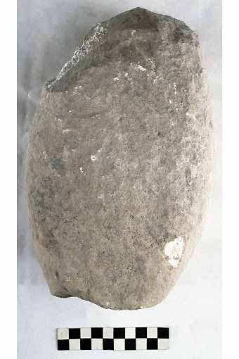 TESTA DI STELE, Nava, teste aniconiche, tipo I - produzione daunia (secc. VII/ V a.C)