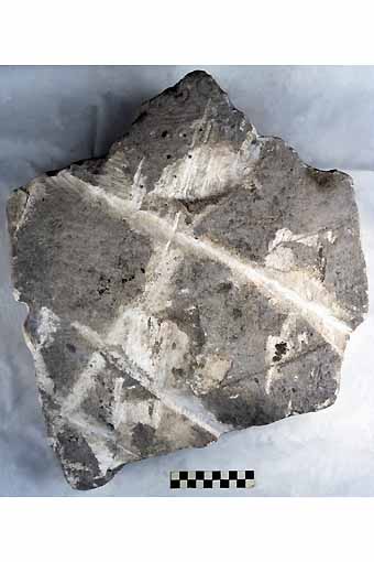 STELE/frammento - produzione daunia (secc. VII/ V a.C)